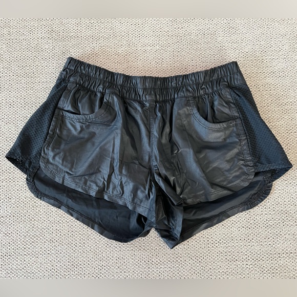 Without Walls Pants - Without Walls shorts S